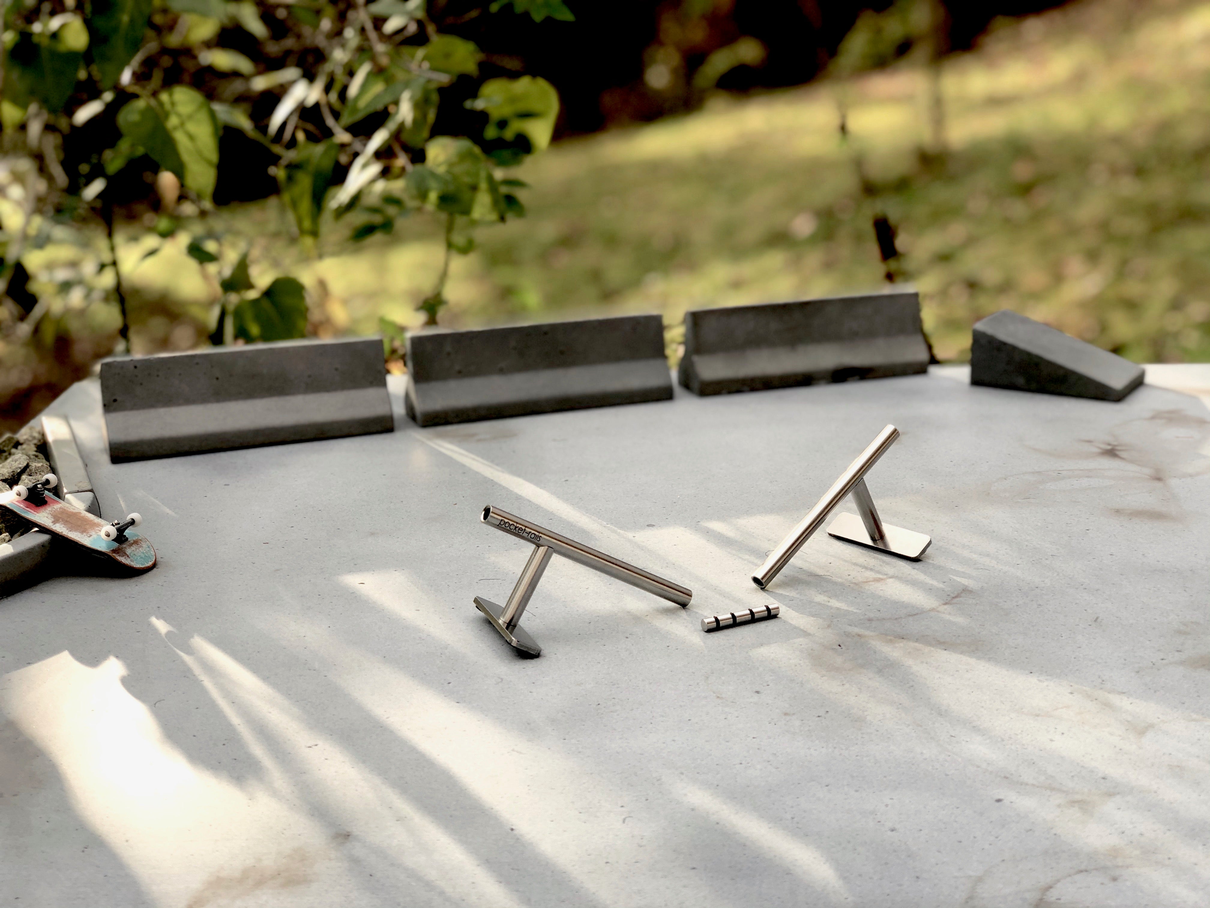Skate Railing pocket-rail |